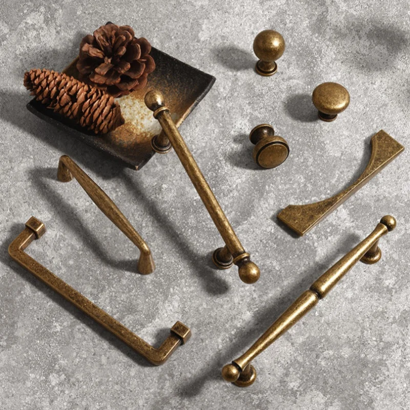 Middle Ages Retro Antique Cabinet Handles Bronze Drawer Knobs and Handles for Drawers Dresser Bookcase Shoe Furniture Handles