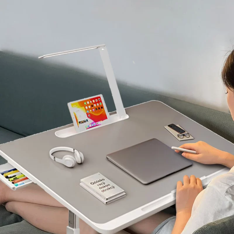 YOUZI Laptop Desk For Bed With LED Lamp 3 Levels Brightness 5 Adjustable Heights 10.6 "-15.4" Foldable Bed Desk （23.6 "x 17.7"）