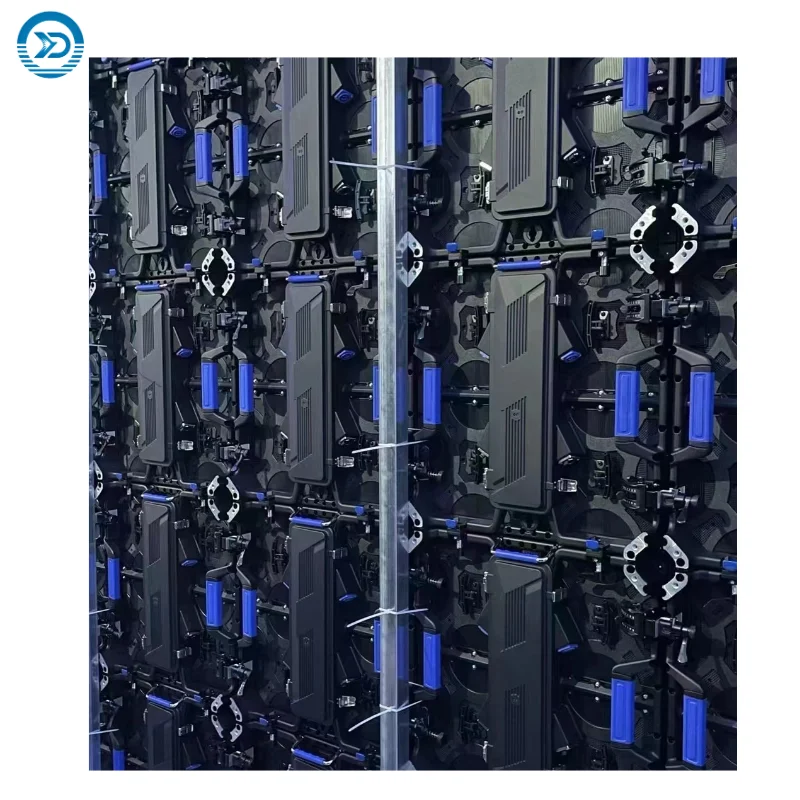 Factory direct sales P2.604 outdoor rental display 500*500mm cabinet high refresh modular splicing die-cast aluminum cabinet - Image 3