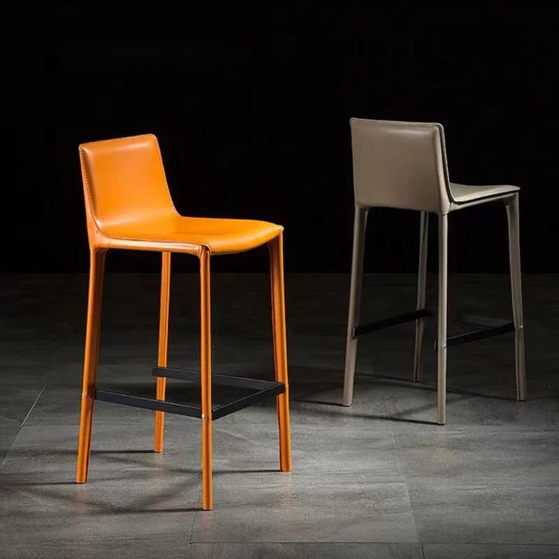 Italian Minimalist Saddle Bar Chair Modern Simple High Stool Back Bar Creative Light Luxury Bar Stool for Sophisticated Spaces