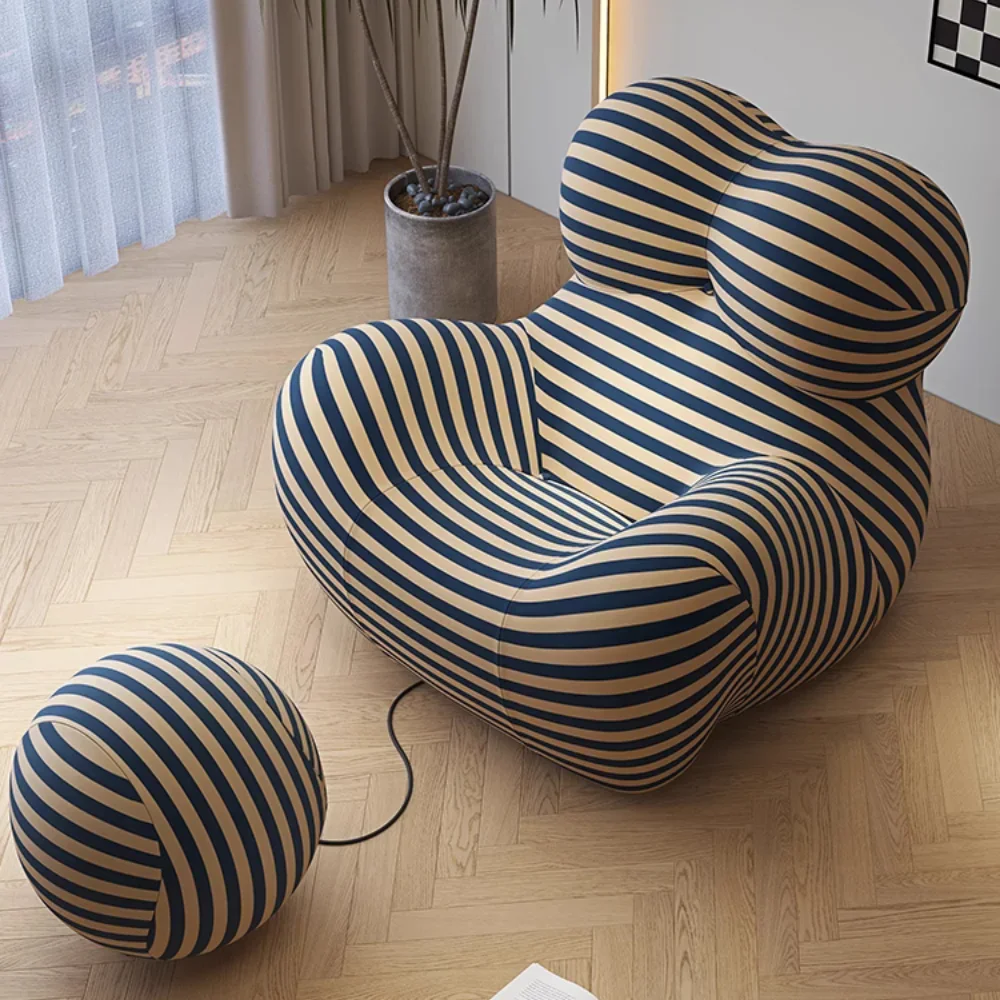 Scandinavian Light Luxury Mom's Embrace Sofa Netflix Designer Creative Simple Living Room Balcony Single Sofa Chair - Image 4
